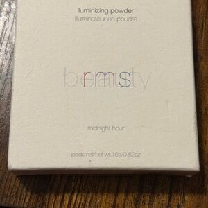 NEW RMS Beauty Luminizing Powder in Midnight Hour - discontinued